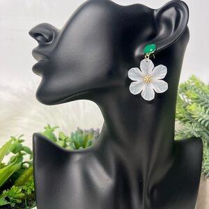 Elegant White Flower Earrings